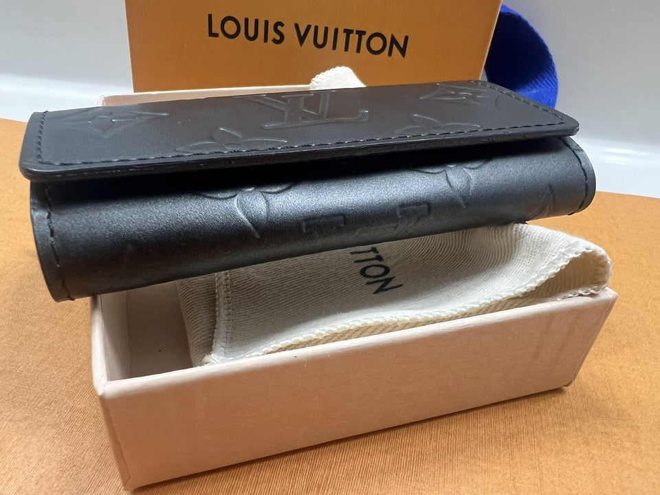 Authentic Louis Vuitton Black Bi Fold Wallet Men/Women 4Key & credit Card Holder